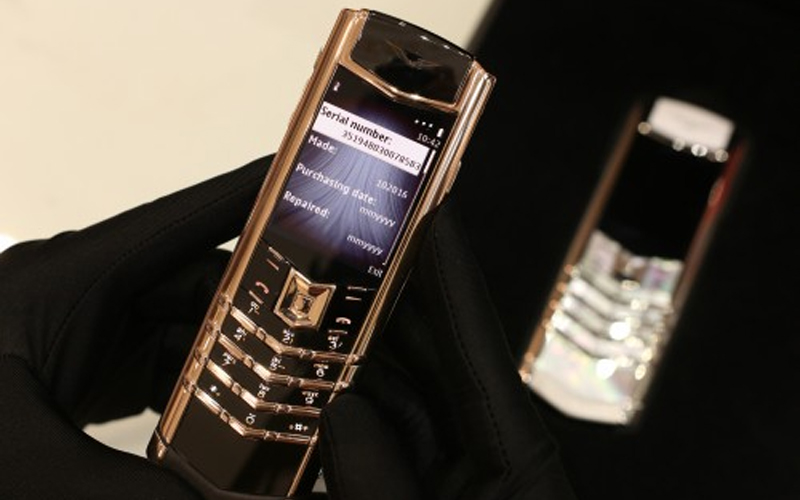 Vertu thật hay giả và cách tra cùng Vertu Việt Nam