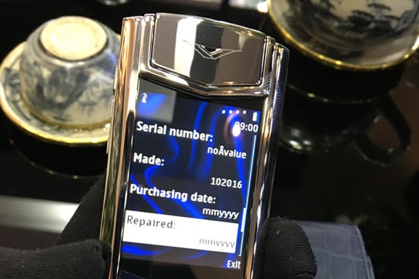 kiểm tra đời máy Vertu